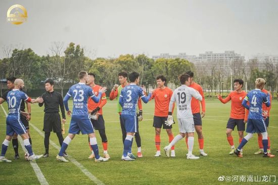 比如，《好东西》《年会不能停！